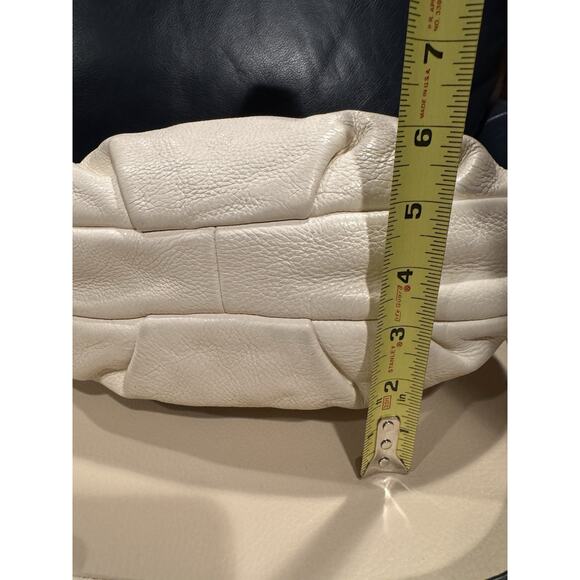 Marc by Marc Jacobs Women's White Leather With Grommets Bag - Picture 7 of 13